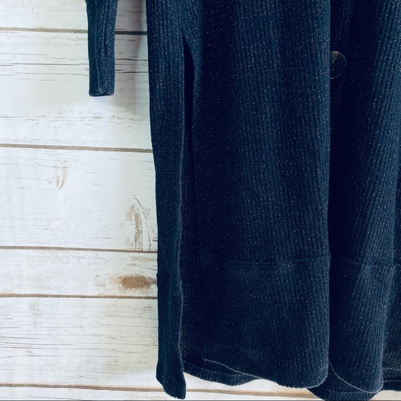 We The Free | Button up Caridgan Sweater - Picture 4 of 8